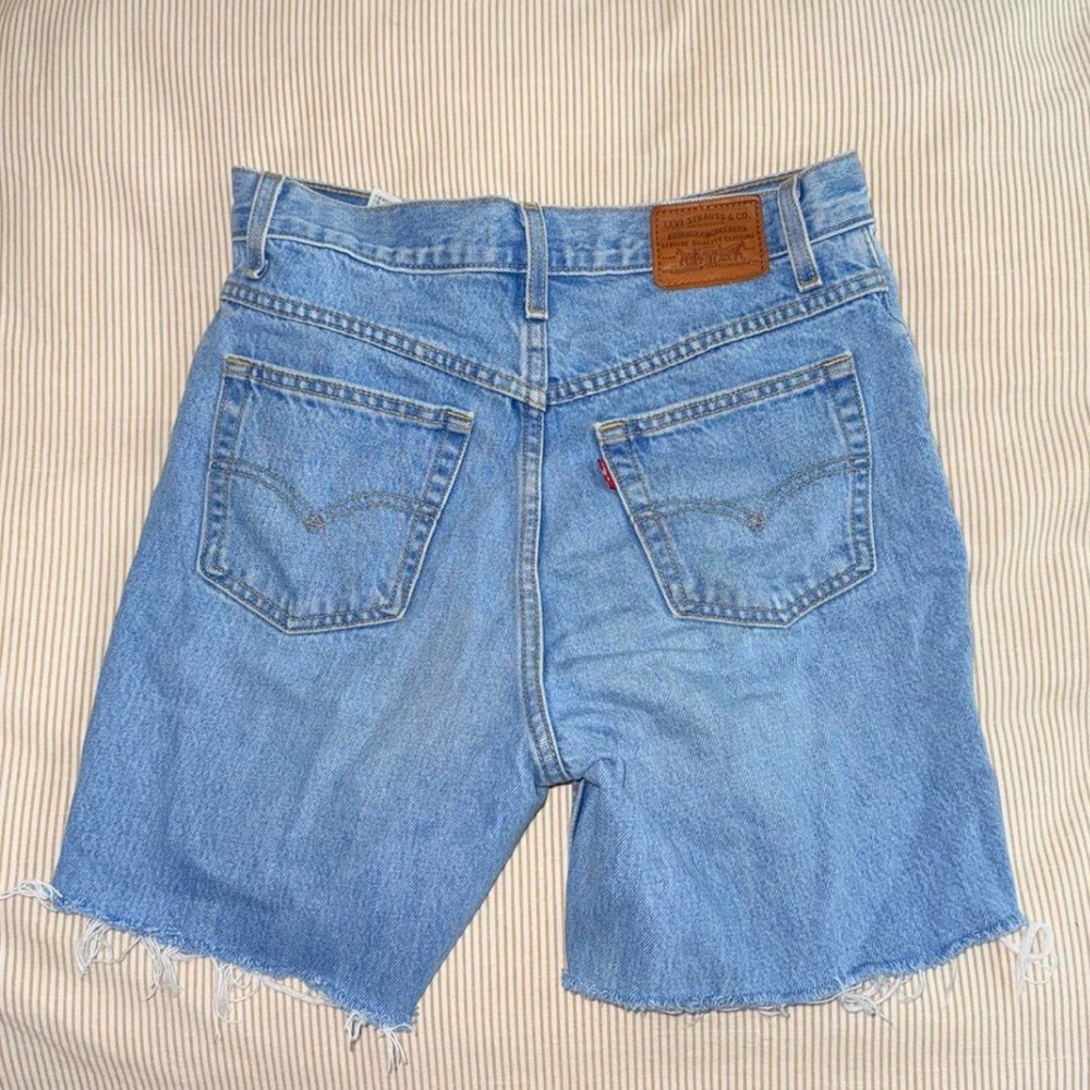 Levi’s Mom Shorts